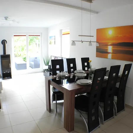 Nyaraló Ostseezauber - *